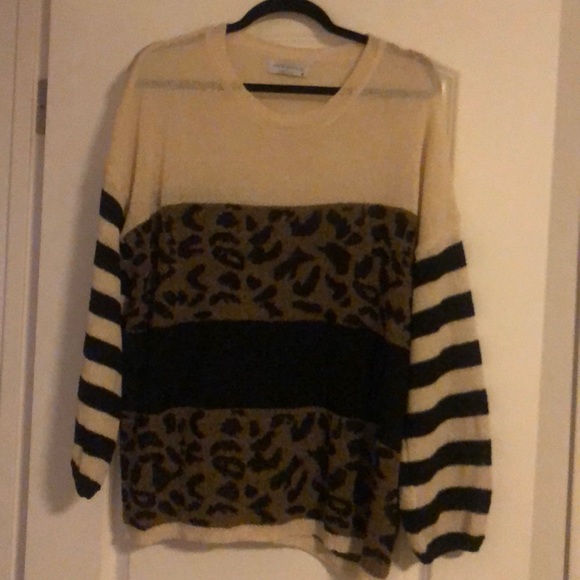 Living My Best Style x Pink Lily Leopard Sweater - Picture 2 of 3